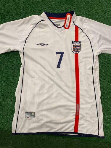 England 2002 Home - Beckham - Retro Soccer Jersey