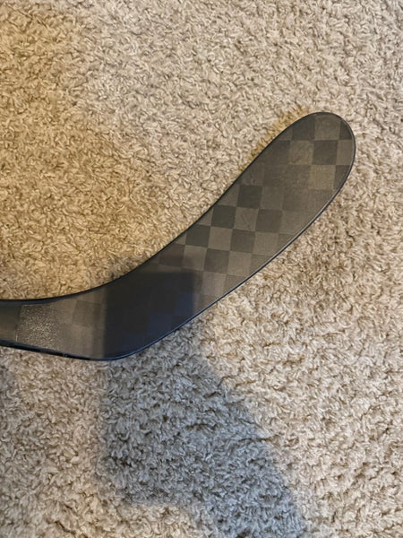 Senior Bauer Vapor FlyLite Left Hand Hockey Stick P28 (New)