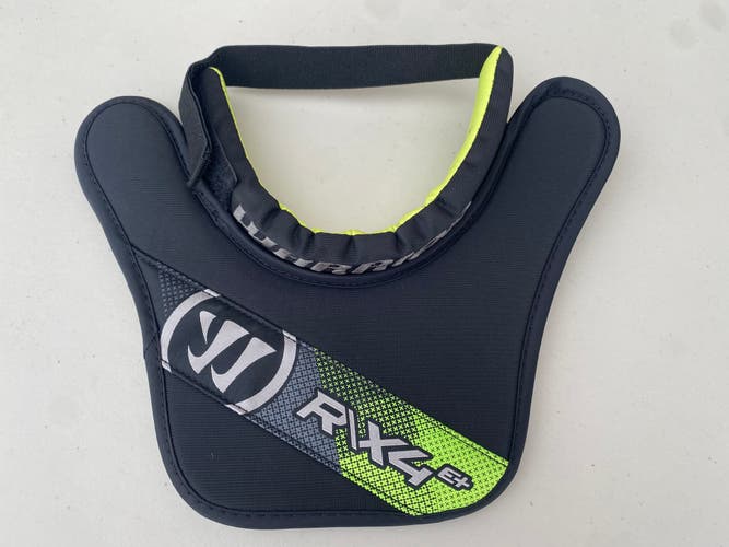 Warrior R/X4 E+ Clavicle Protector 8984