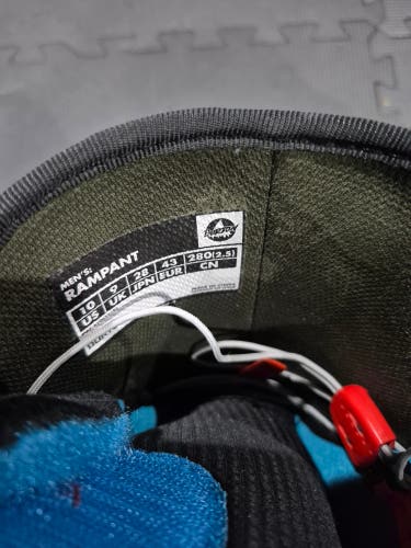 Size M 10.0 (W 11.0) Burton Imprint 2 Snowboard Boots Adjustable Flex (Used)