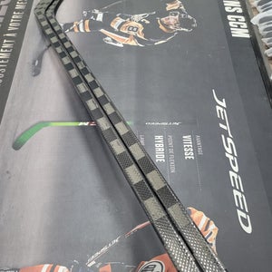 2 PACK | P88 | 85 Flex NEW! CARBON PRO Extra Lite Right Handed Hockey Sticks Pro Stock