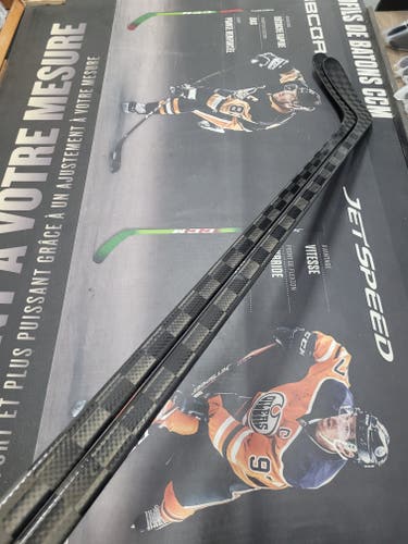 2 PACK | P90TM | 70 Flex NEW! CARBON PRO Extra Lite Left Handed Hockey Sticks Pro Stock