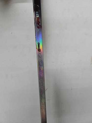 Senior CCM JetSpeed FT8 Pro Right Handed Hockey Stick P28 (Used)