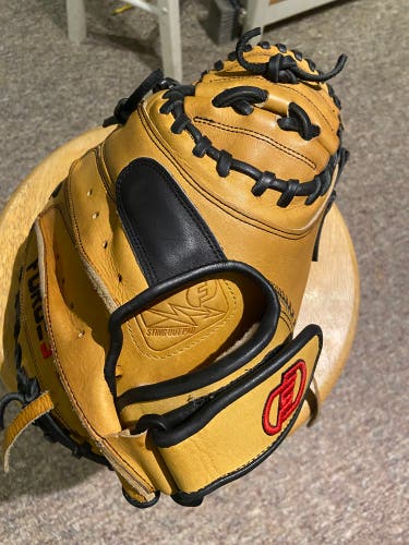 2024 RH Catcher's Baseball Glove 34" (Used)
