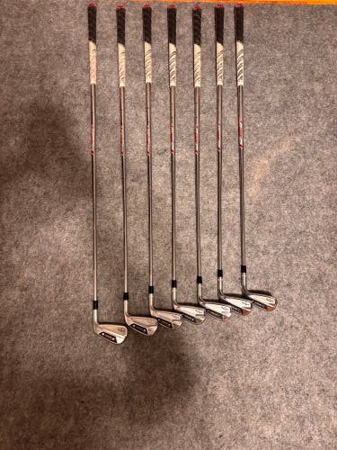 Men's 2024 Callaway Apex Pro Right Handed Iron Set Regular Flex (8 Clubs) #4 - #9, PW, GW Steel Shaf