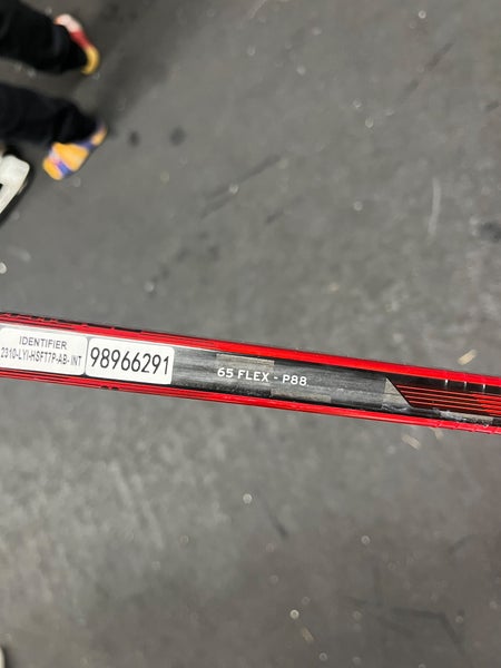 Intermediate CCM Jetspeed FT7 Pro Left Hand Hockey Stick P88 (New)