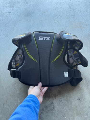 Small Youth STX Shoulder Pads (Used)