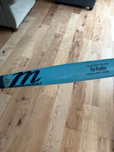 Marucci RIZZ 44 BBCOR Certified Bat (-3) 28 oz 31" (Used)