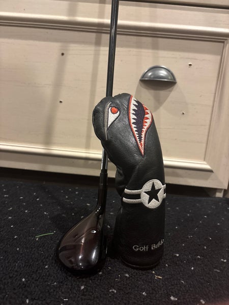 Men's 2025 Wilson Staff Right Handed Hybrid Regular Flex 3H (Used)