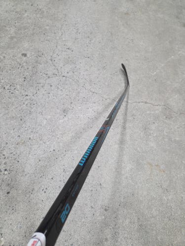Intermediate Warrior Covert Deluxe 20th Anniversary Right Handed Hockey Stick W03 65 flex