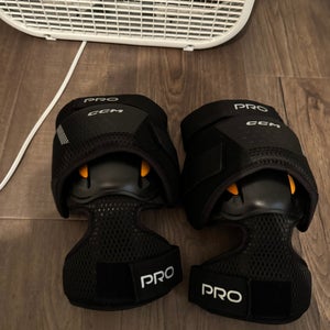 CCM Pro 2024 Knee Pads