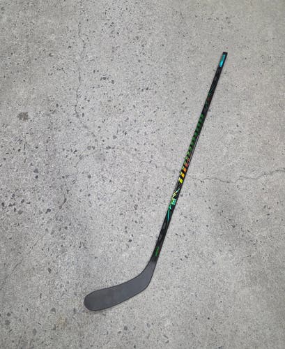 Youth Warrior Alpha Deluxe 20th Anniversary Right Handed Hockey Stick W03 20 flex