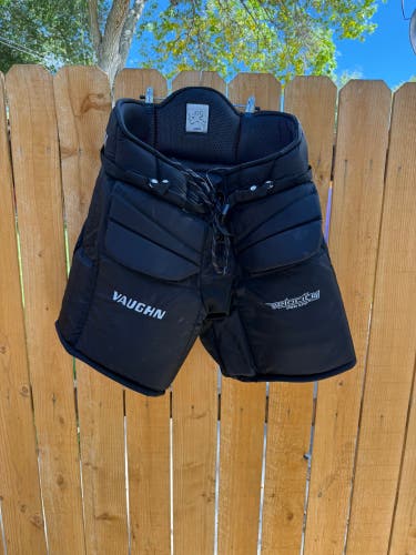 Senior Large Vaughn Velocity V7 XF Pro Hockey Goalie Pants (Used)