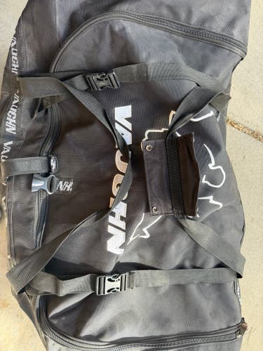 Vaughn Goalie Bag (Used)
