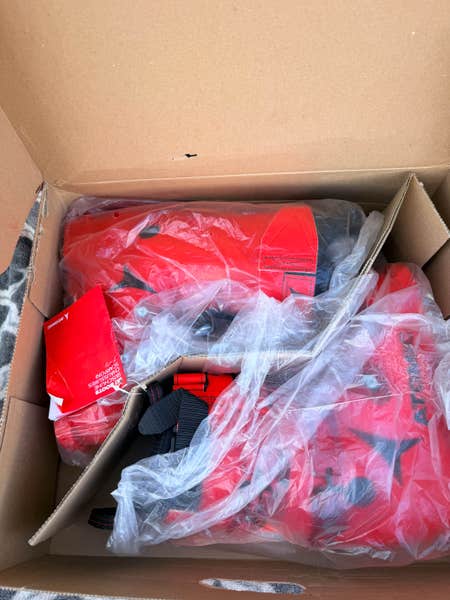 Atomic Redster Team Issue 130 Ski Boots NEW! Size 24.5