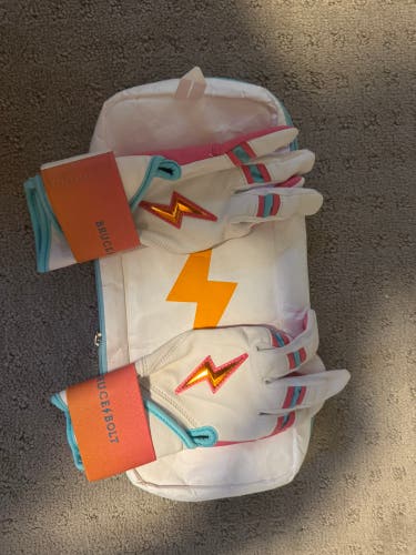 Medium Batting Gloves (New)