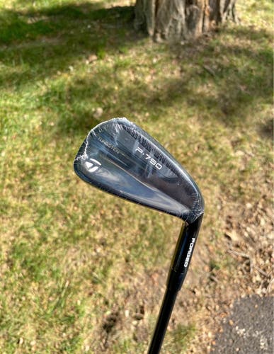 Men's TaylorMade P-790 Right Handed Iron Set 7 Pieces (New)
