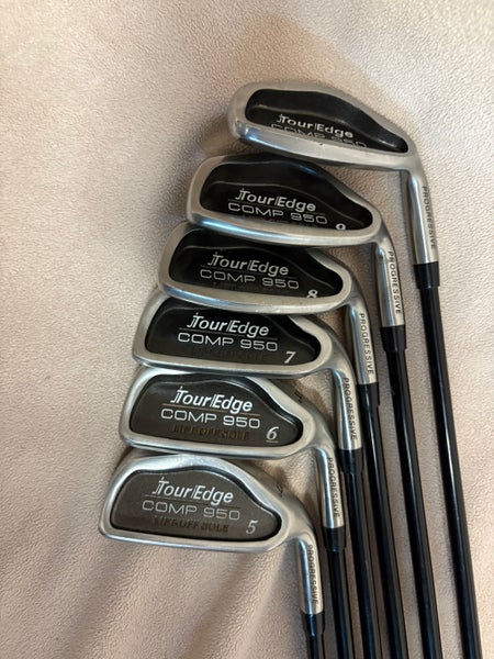 Men's Tour Edge Comp 950 Right Handed Iron Set Regular Flex Graphite Shaft (Used)