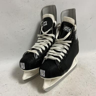 Used CCM CHAMPION 90 Junior Hockey Skate Junior 05 11855-S000193072