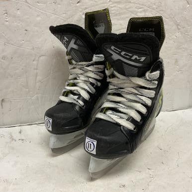 Used CCM TACKS XF80 Youth Hockey Skate Black Youth 11.0 11855-S000193017