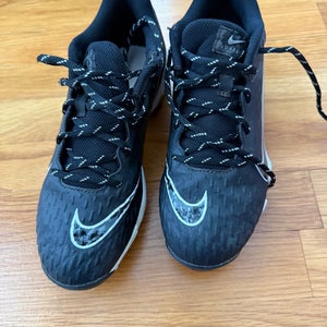 Black Women's Size M 7.0 (W 8.0) Nike Low Top Molded Cleats (Used)