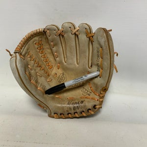 Used NESCO 8040 BB/SB Glove RH Throw White 10 1/2" 11823-S000035165