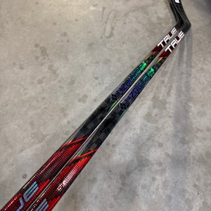 2 Pack 75 Flex P92 Senior True HZRDUS X Smoke Left Hand Hockey Stick Pro Stock NCAA (New)