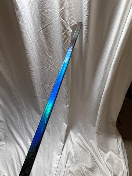 Like New Senior CCM Right Handed P28  Jetspeed FT8 Pro Hockey Stick 70 Flex