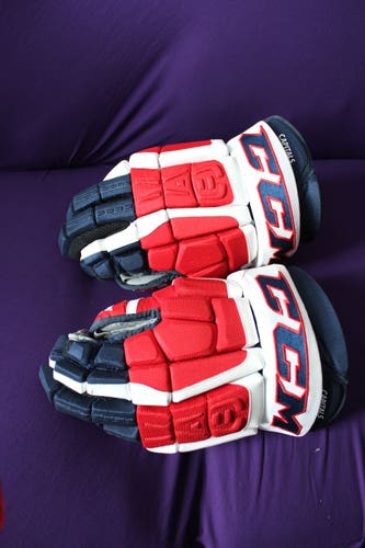 New CCM Crazy Light 15" Washington Capitals Pro Stock Gloves
