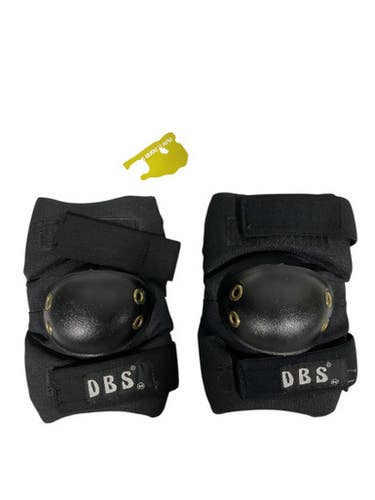 Used DBS Inline Kneepads Black SM 11847-S000030385