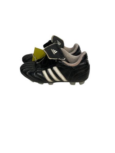 Used Adidas Soccer Cleats Black Youth 11.5 11847-S000030019