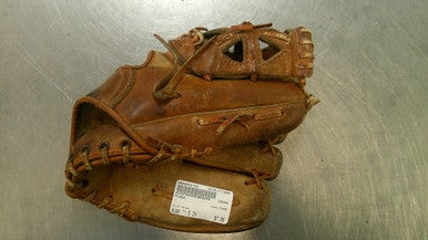 Used M1000 BB/SB Glove RH Throw Brown 11 1/2" 11868-S000066124
