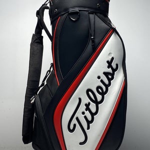 Titleist AP 714 Staff Bag/Red/White Black 6-Way Divide Single Strap Golf Bag