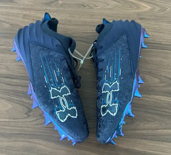 Size 15 Men’s Under Armour Blur Smoke Suede 2.0 MC Football Cleat 3027978-401