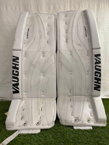 White 32" Senior Vaughn Ventus LT88 Goalie Leg Pads Pro Stock (Used)