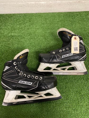 Junior Bauer Vapor X2.7 Hockey Goalie Skates Regular Width Pro Stock Size 3 (Used)
