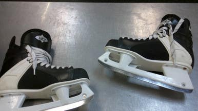 Used CCM TACKS 152 Senior Hockey Skate Senior 11 11339-S000195669