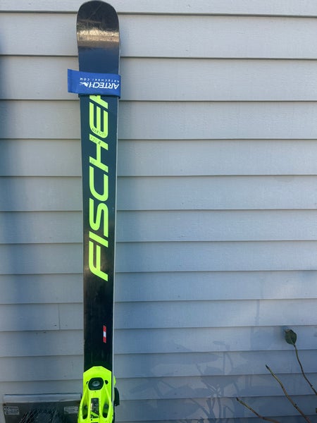 Racing 188 cm Fischer RC4 World Cup GS Skis With Bindings (Used)