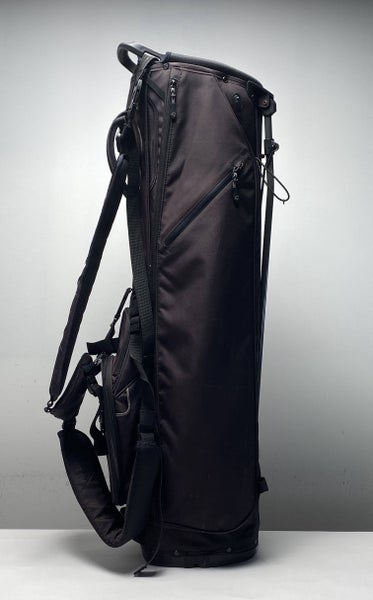 Taylormade Flex Tech Lite Stand Bag Black 4-Way Divide Dual Strap Golf Bag