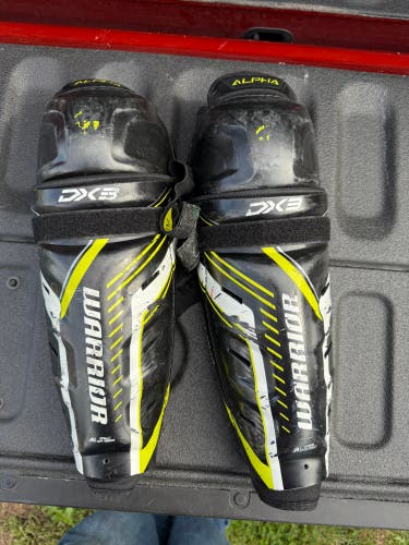 Junior Warrior 12" Shin Pads (Used)