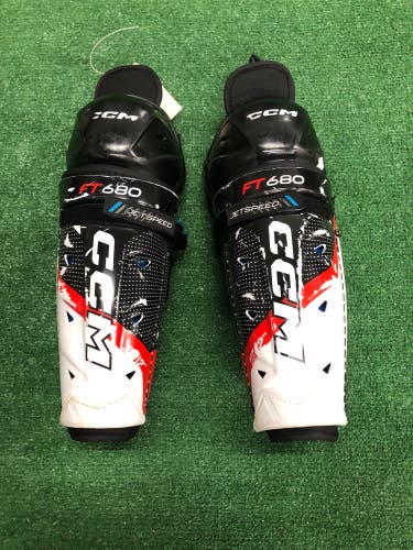 Junior CCM Jetspeed FT680 Shin Pads 12" (Used)