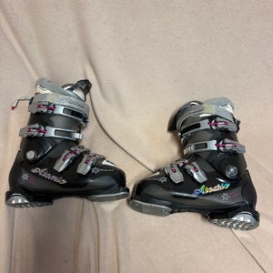 Mondo 23.5 -24 Kid's Atomic 70 Ski Boots (Used)