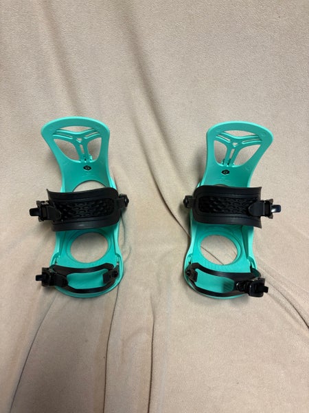 Unisex Small Rosa Snowboard Bindings All Mountain (Used)