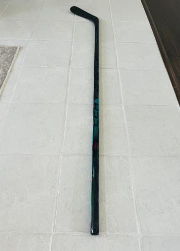 CCM Vizion LH Hockey Stick (New 2025) 85 Flex