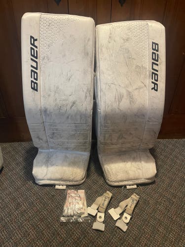 28" Bauer GSX Goalie Leg Pads (Used)