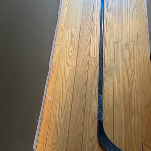 Senior Bauer Nexus 2N Left Hand Hockey Stick P28 (Used)