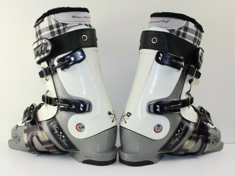Full Tilt Mary Jane Women Downhill Ski Boots (Used) Mondo 24 / 288 MM