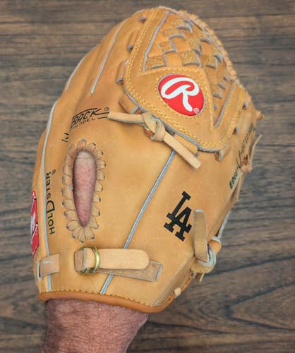 Rawlings Unique LA Dodgers / Fernando Valenzuela Baseball Glove - RBG 4 - 12.75