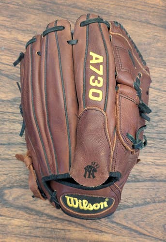 Wilson A730 Baseball Glove 12” - Pitchers Series - NYY Yankees Logo Engraved