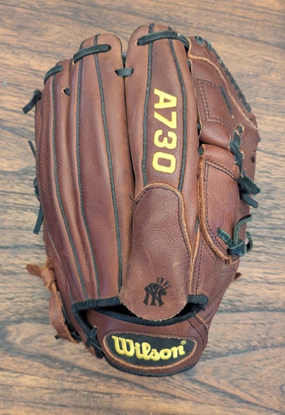 Wilson A730 Baseball Glove 12” - Pitchers Series - NYY Yankees Logo Engraved